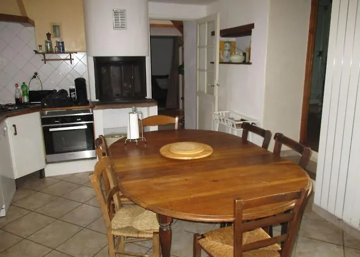 Lamothe En Aveyron * Salles-Courbatiès