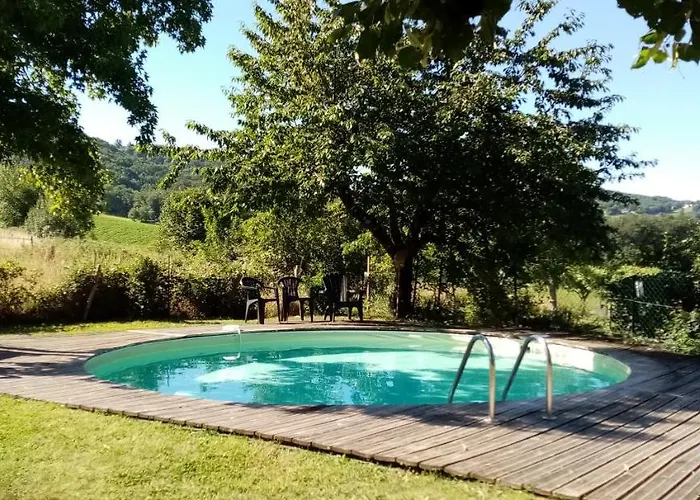 Lamothe En Aveyron Casa de Férias Salles-Courbatiès